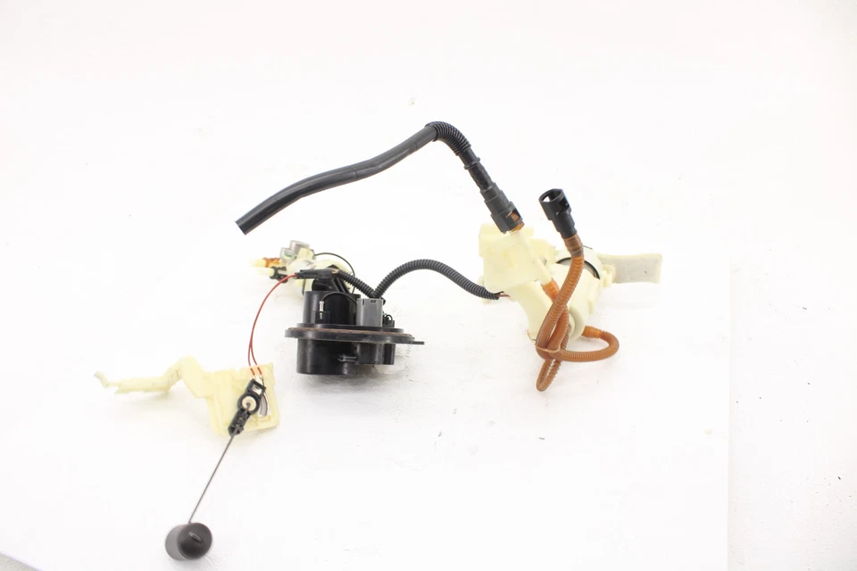 Harley-Davidson Electra Road Street Glide 2012-2017 bomba de combustible con placa superior Foto 4 de 4