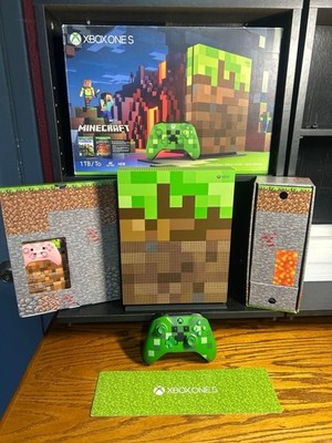 Microsoft Xbox One S 1TB Minecraft Limited Edition CIB Complete Tested NICE