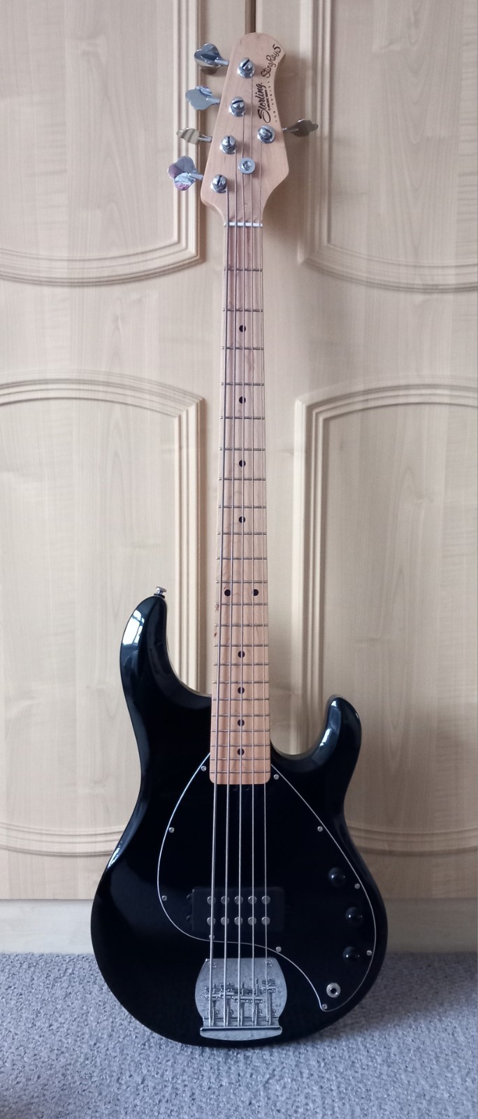 Sterling by Music Man Sub Series Stingray 5 Bass