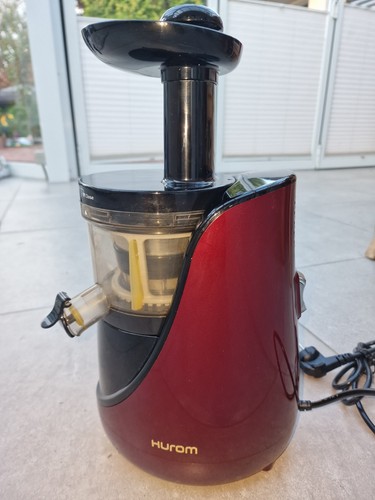 Hurom H-AA Slow Juicer - Sehr guter Zustand - dunkelrot - komplett
