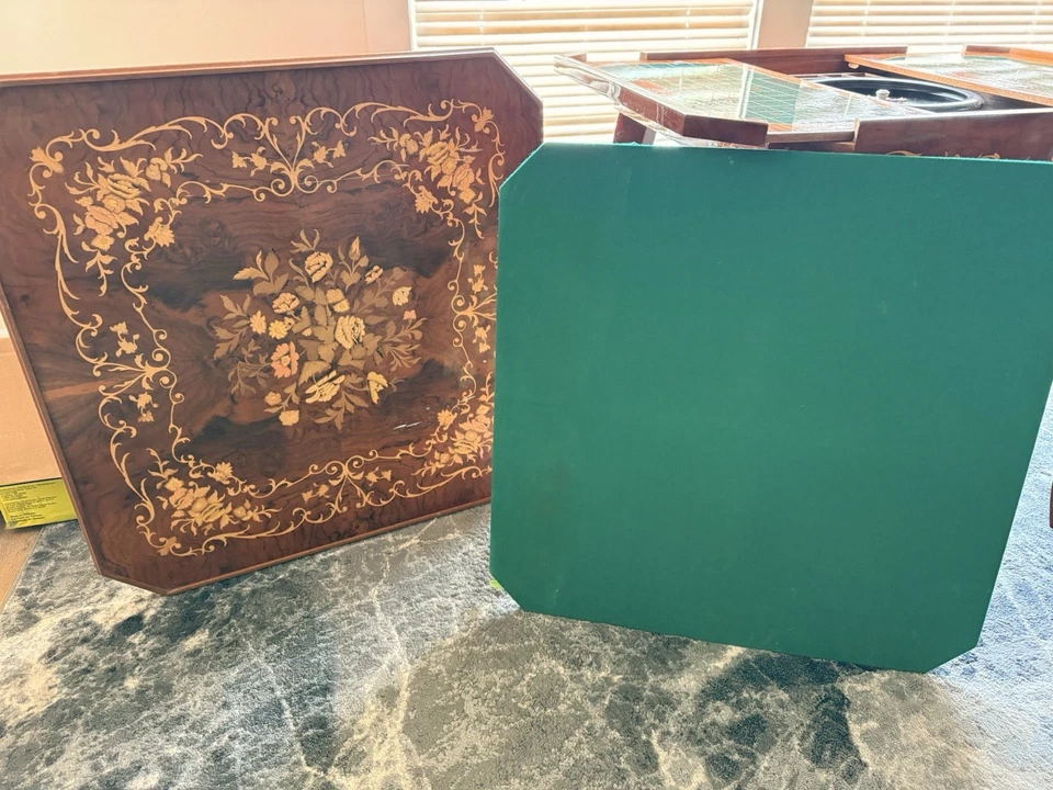 Notturno Intarsio Sorrento Italia Mesa de Juego Ruleta, Ajedrez Incrustaciones Madera Foto 2 de 4