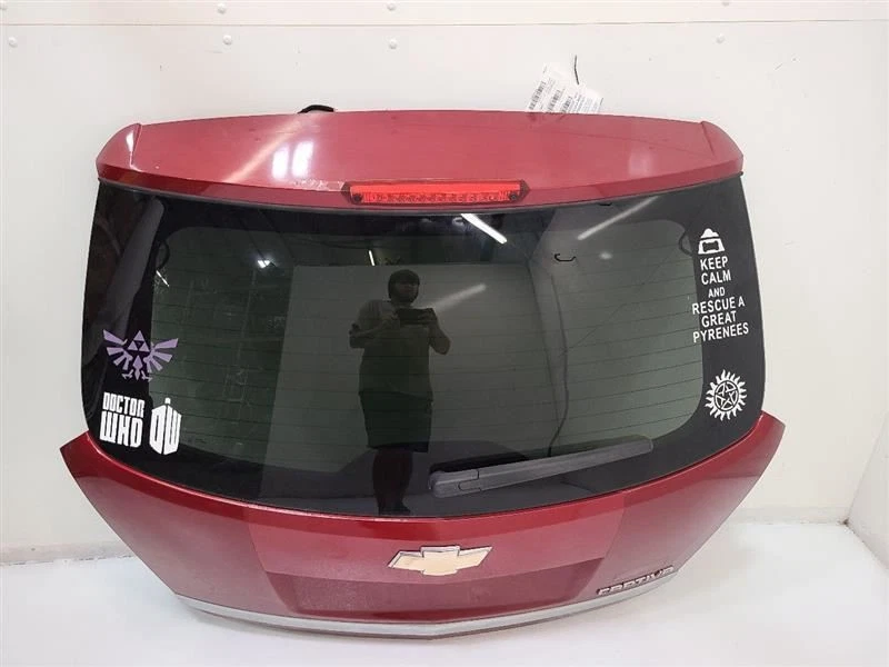 2012-15 CHEVROLET CAPTIVA SPORT Trunk Hatch Tailgate Liftgate Red   Foto 2 de 4