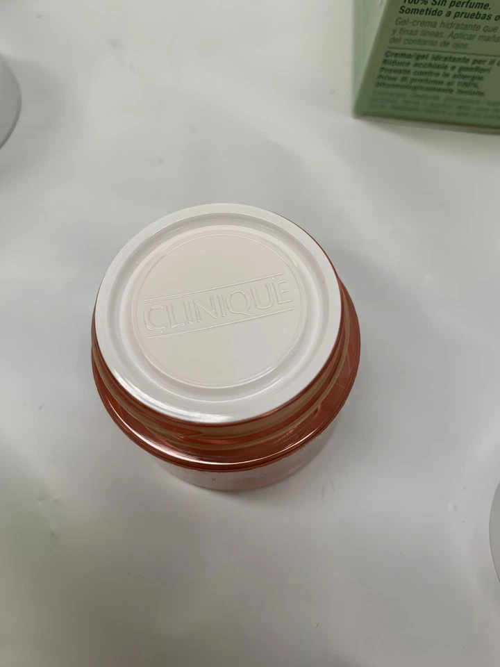 *LOTE DE 2* Crema de ojos All About Eyes CLINIQUE .5 OZ - hinchazón/bolsas Foto 2 de 4