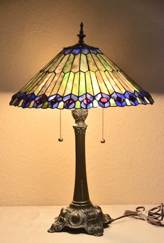 Tiffany Style Leaded Stained Glass Peacock Large Table Lamp Ebay Tiffany Style Leaded Stained Glass Peacock Large Table Lamp Ebay