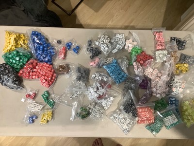 VERSCHIEDENE WÜRFEL NEU