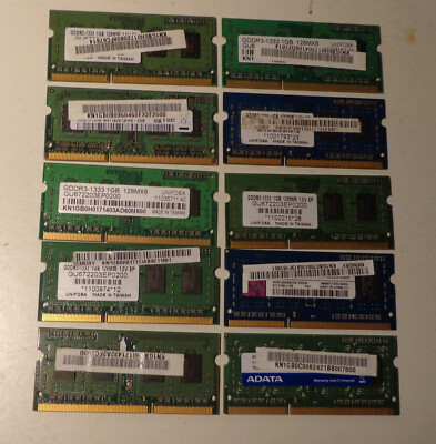 Gesamt  10 X 1 GB RAM DDR3  PC3 für Notebook * Verschiedene Hersteller !
