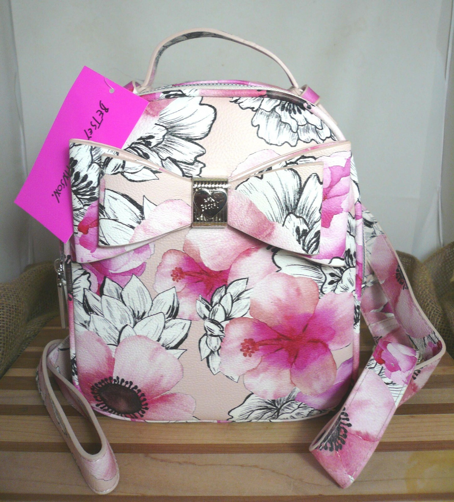 guess ashville backpack