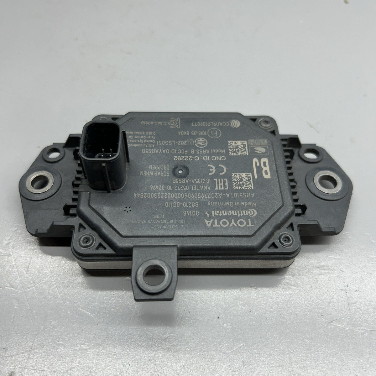 ウェア lauda0230 2023 Toyota TUNDRA Front Cruise Control Distance Radar