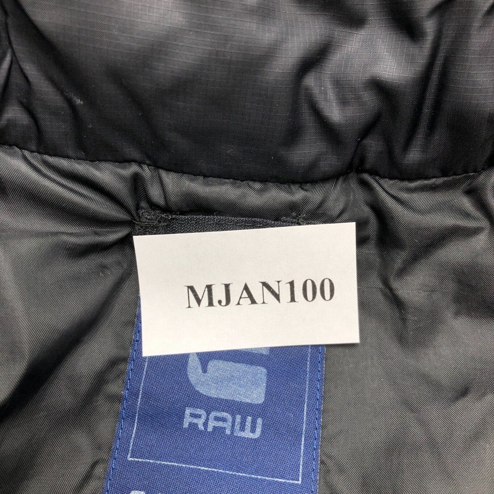 Foto 10 di 10