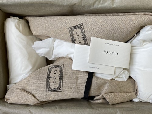 Sandalia acolchada para hombre GUCCI GG Matelasse 601041 talla 11 G, US 11,5 $495 - Imagen 13 de 14
