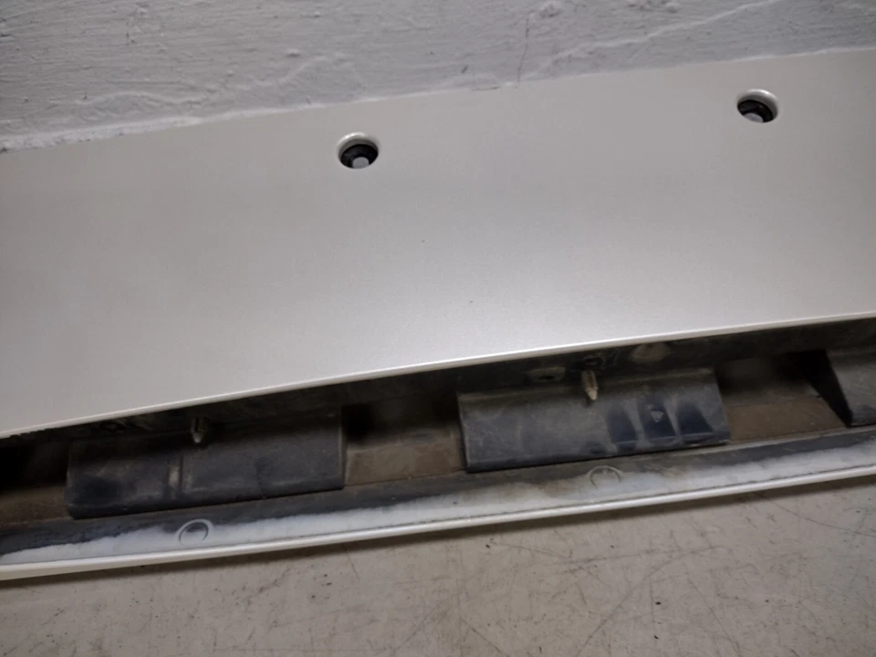 02-13 Cadillac EXT Chevy Avalanche alerón tercer tercer freno carcasa envolvente OEM Foto 4 de 4