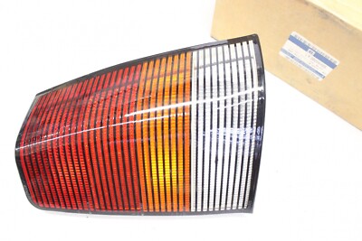 ORIGINAL OPEL  KADETT E Heckleuchte RECHTS 90008408 OVP