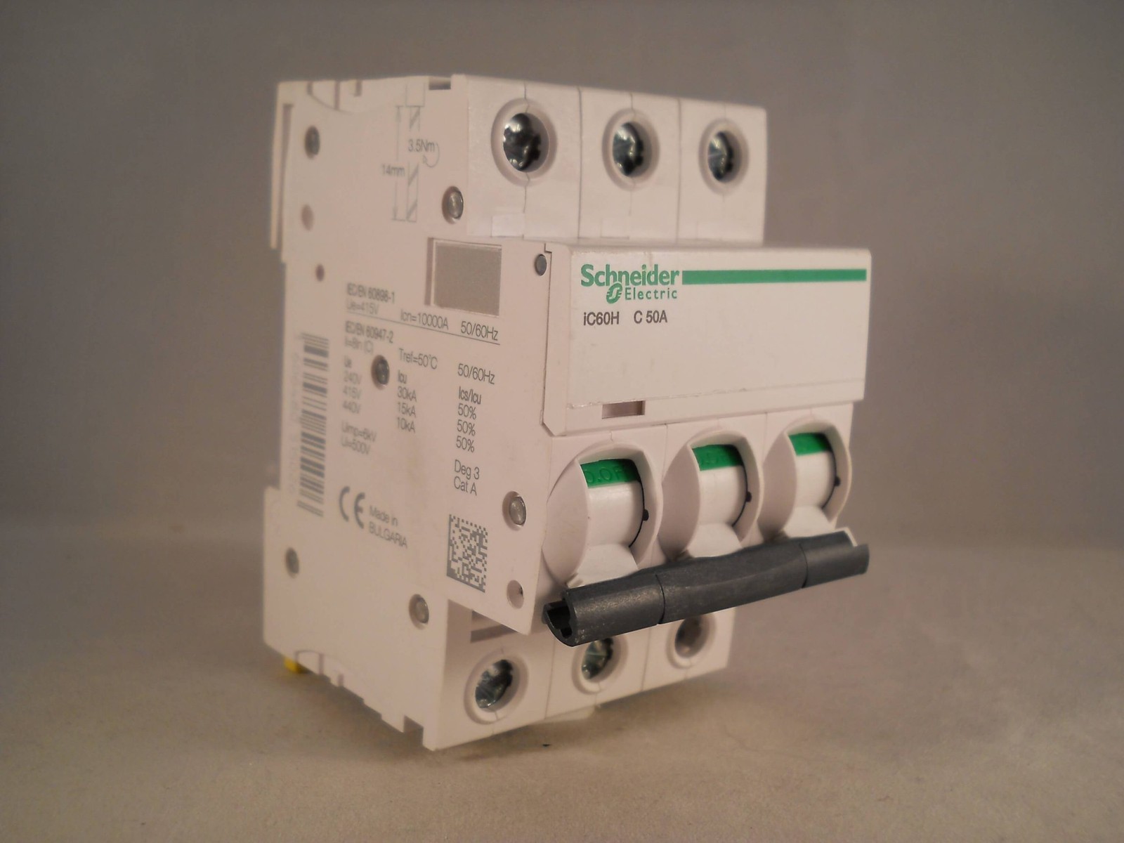 Schneider MCB 50 Amp Acti9 iC60H Type C 50A Triple Pole 3 Phase A9F54350