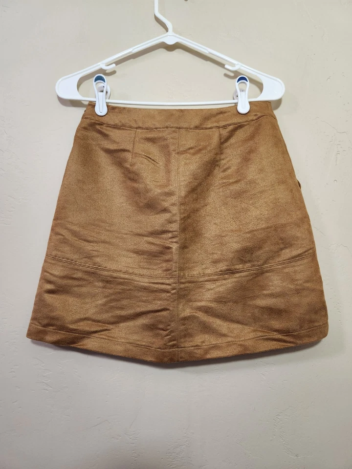 Mini-saia feminina Lauren Conrad camurça sintética tamanho 2 marrom - Imagem 3 de 4