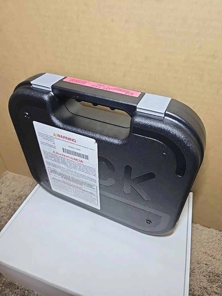 Glock G19 Gen 5 Hard Case with Collimator Sight & Accessories - Image 4 of 4