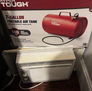 Hyper Tough Portable Air Tank 7-Gallon Red 140 PSI Max Working Pressure