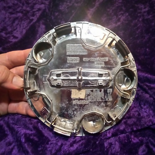 2008-2010? Lincoln Navigator 6 1/8" Chrome Wheel Center Hub Cap OEM nice! - Picture 6 of 11
