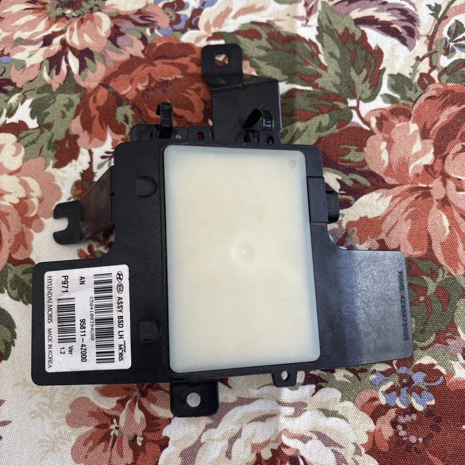 2013 2014 2015 2016 现代圣达菲 LH 盲点雷达 95811-4Z000 原始设备制造商 — 第 3/3 张图片