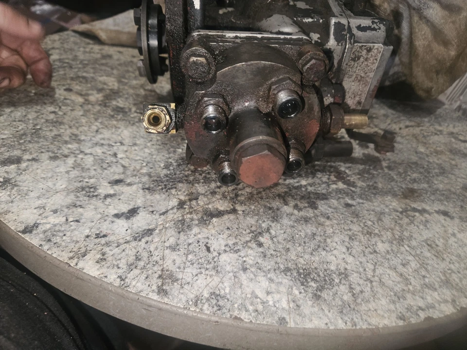 Massey Harris 44 Diesel Tractor Injector Pump Assembly American Bosch Diesel  - Image 3 of 4