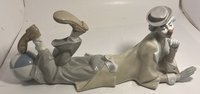 Lladro 4618 Clown with Ball Figurine Glossy Finish Retired Mint Original Box