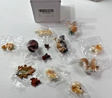 Maitys 13 Pcs Miniature Squirrel Fall Christmas Mini Figurine Cake Toppers READ