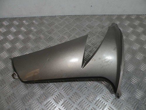Carénage Arrière Gauche Pour Peugeot 50 Citystar (2016) - Occasion En Bon état