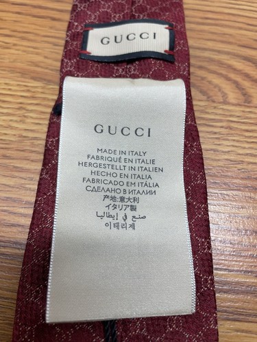 New Unused Gucci Neck Tie Red White GG Check 100%Silk With Tags Made in Italy - Picture 4 of 9