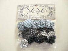 FABRIC YO-YO'S  ASSORTED BLUE 36 PIECES BAG SIZE 1 3/8" DIA.