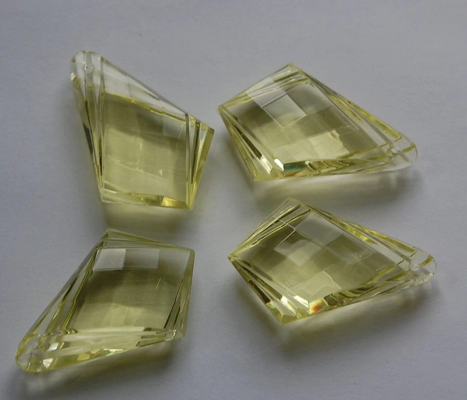 Colgante acrílico amarillo facetado vintage (4) pnd030 Foto 4 de 4