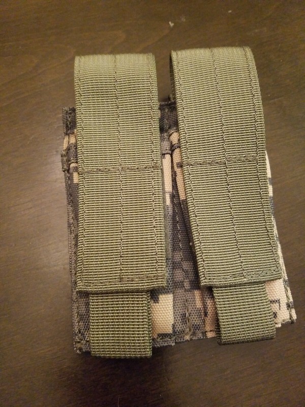  12 Molle Double Pistol Magazine Pouches