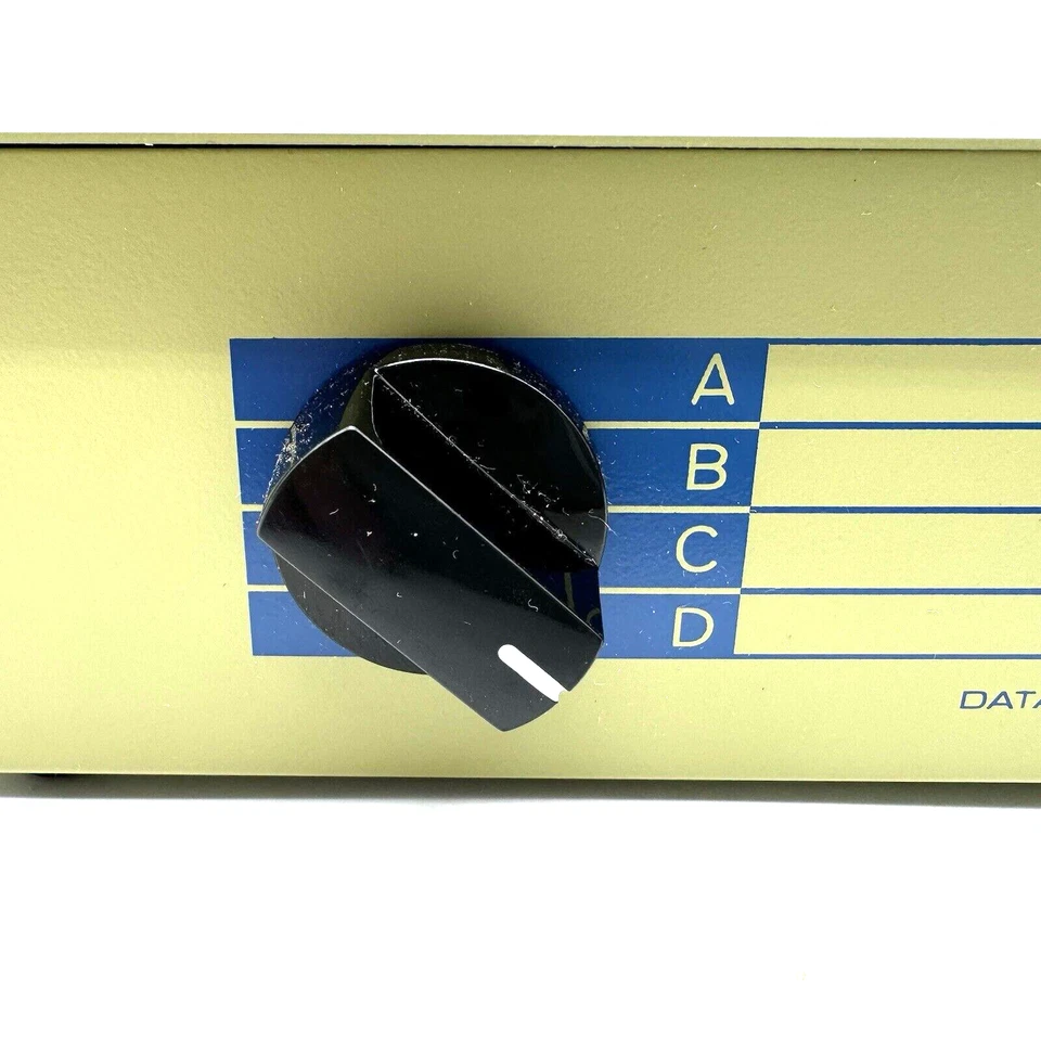 4 Way Manual Data Transfer Switch Box VGA Printer Monitor Peripheral Devices Cab - Image 2 of 4