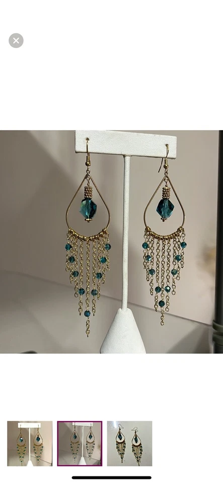 Pendientes araña Swarovski. Hallazgos rellenos de oro. Hecho a mano de 3 3/4 de largo Foto 2 de 3