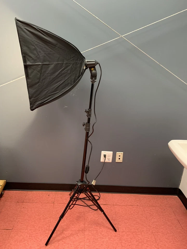 ❤️❤️❤️Photography Soft box Continuous Photo Video Lighting with a Tripod ❤️❤️❤️ - Image 2 of 4