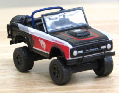 M2 Machines black/red Custom lifted Ford Bronco no box 1/64