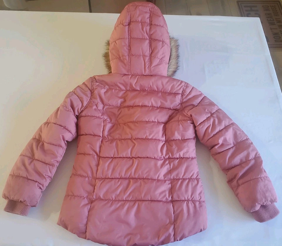 Pre-Loved Girls Rose Quilted Old Navy Puff Jacket Coat Size 8 Hooded W/ Pockets - Image 2 of 4