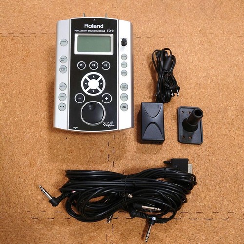 Roland TD-9 Electronic Drum Sound Module Percussion V-Drum W/Power Cable Japan