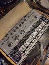 Roland tR 606