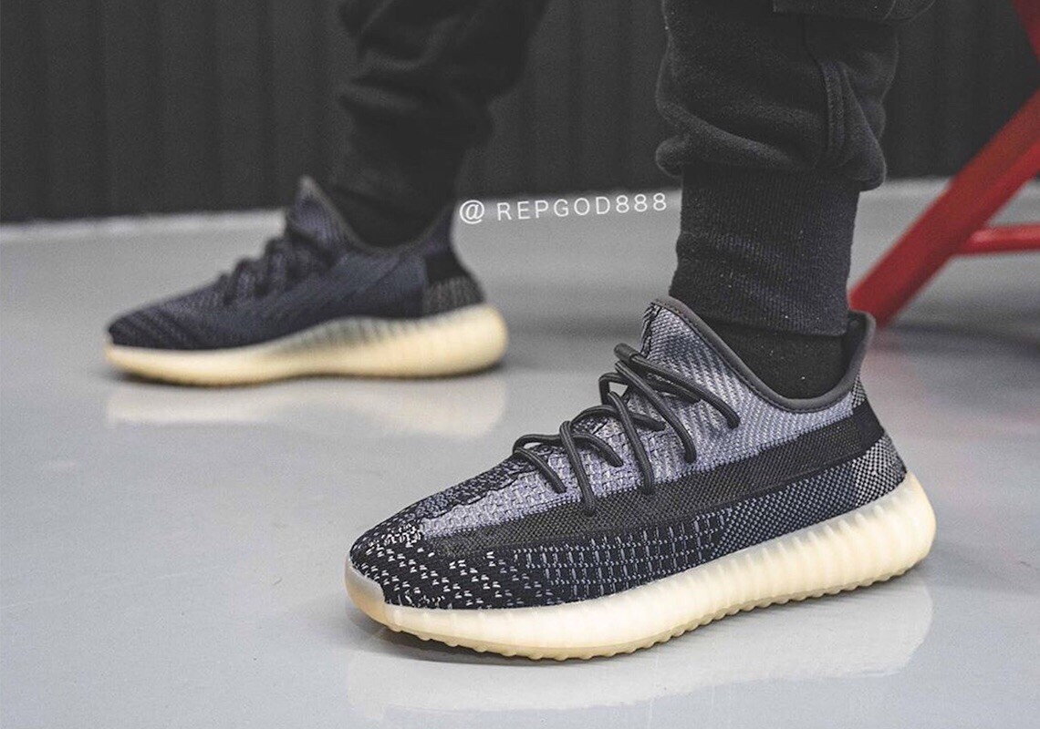 Adidas Yeezy Boost 350 V2 Carbon FZ5000 Size 7.5 *NEW IN BOX *100