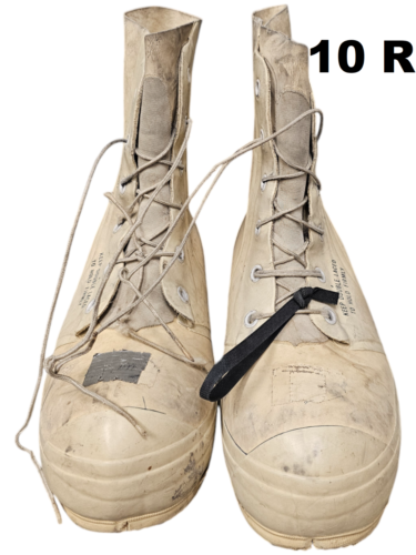 U.S. Armed Forces Arctic Bunny Boots DAMAGED - Picture 13 of 19