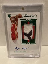 2020-21 PANINI FLAWLESS ONYEKA OKONGWU Vertical Rookie Patch Auto RPA /5 Emerald