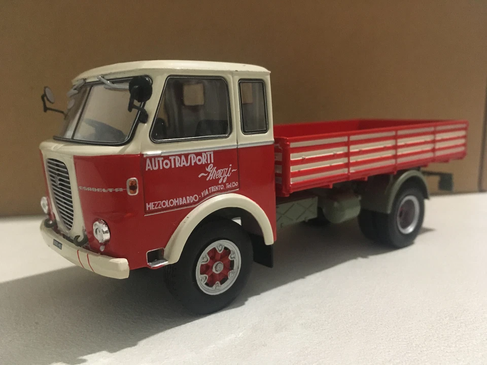 CAMION D'EPOCA LANCIA ESADELTA USCITA N 48 DEAGOSTINI 143 - Immagine 2 di 4