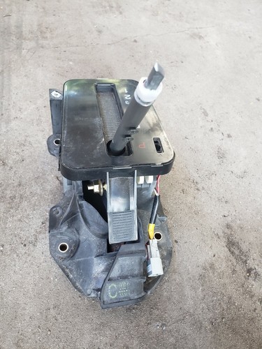 2004 Honda Accord Automatic Floor Shift Assembly OEM  - Bild 2 von 5