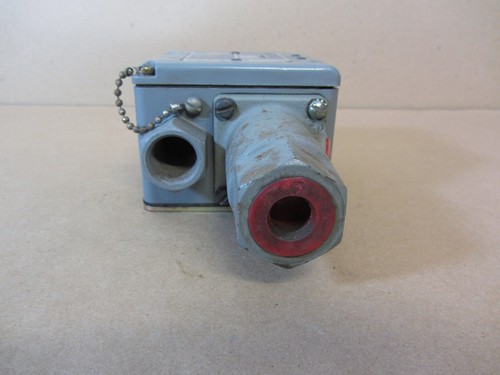 Interruptor de presión Square D, 9012-ADW3, 135 a 1000 psi, diferencial 35-135 - Imagen 10 de 13