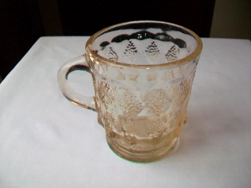 VINTAGE ANCHOR HOCKING FIREKING KIMBERLY MUG LIGHT AMBER VERY RARE