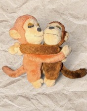 Dakin Vintage 1976 Hugging Monkey Pair Plush Toys Small 6-14 in MPN CD-1976