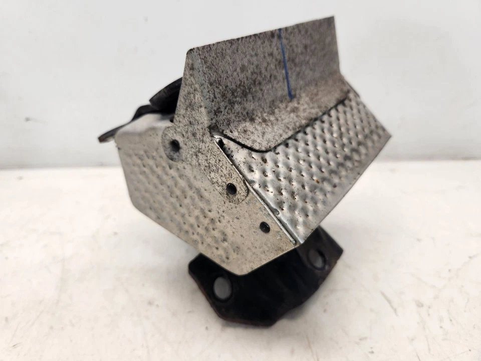 GMC Sierra 1500 2010 (5,3 L/AT) montaje del motor izquierdo para conductores Foto 2 de 4