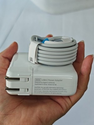 New Genuine 96W USB-C Power Adapter Charger For Apple MacBook Pro 16'' 15'' A2166