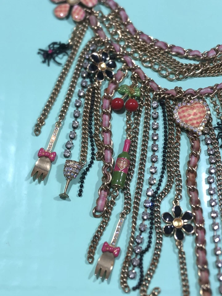 Collar de picnic de verano vintage Betsey Johnson  Foto 4 de 4