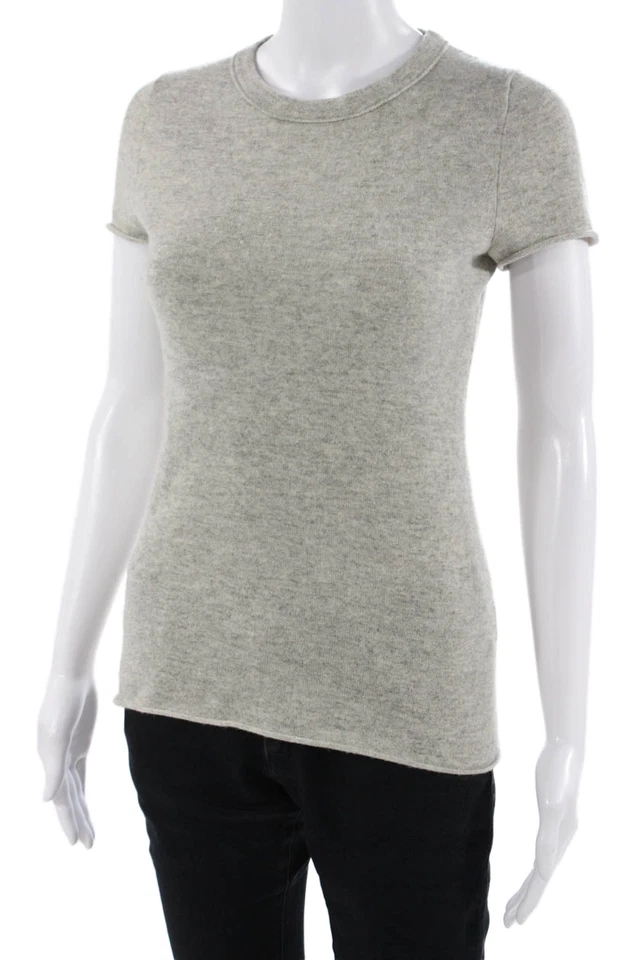 Camiseta J Crew Feminina Básica Cashmere Gola Redonda Cinza Manga Curta Tamanho XS - Imagem 2 de 4