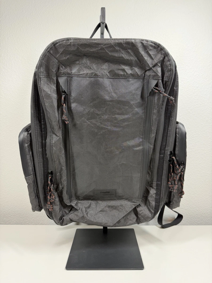 Sac à Dos Freedom Industries Mission Pack 40L Convertible - Marron Toile - Occasion Très Bon état